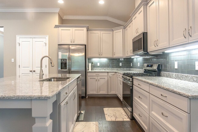 Photo - 2533 Capstone Dr