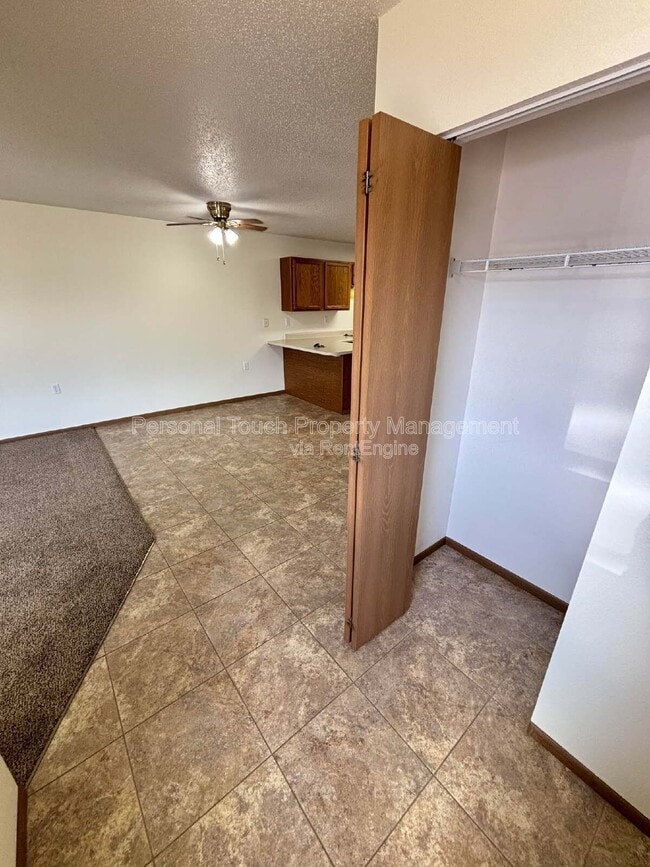 Photo - 455 22nd St E Unidad E