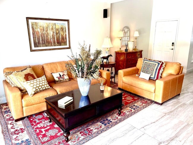 Photo - 13514 Fountain View Blvd