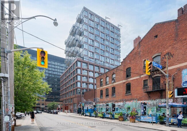 Photo - 2 Augusta Ave Unit 507