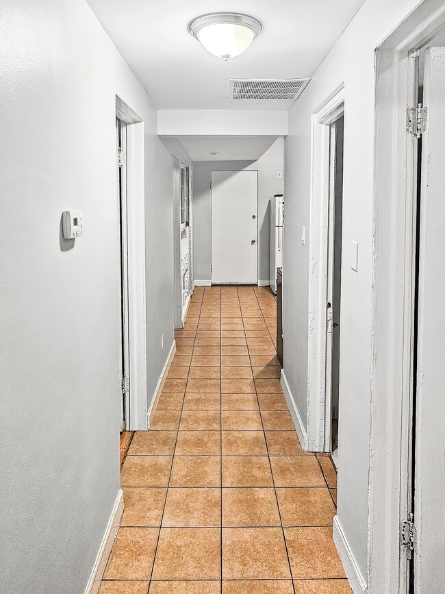 Photo - 2628 S Kedzie Ave