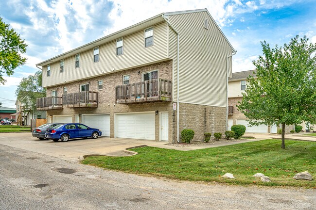 Photo - 908 Buchanan Ave