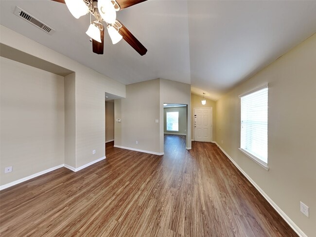 Photo - 8119 Silent Deep Dr