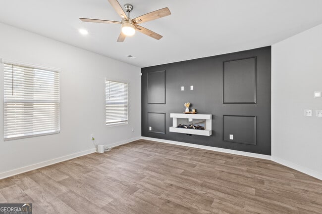 Photo - 583 Overlook Rd