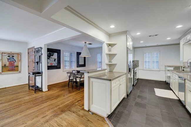 Photo - 3422 Norris Dr