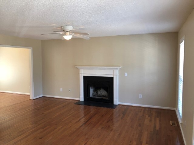 Photo - 109 Hidden Farm Ln