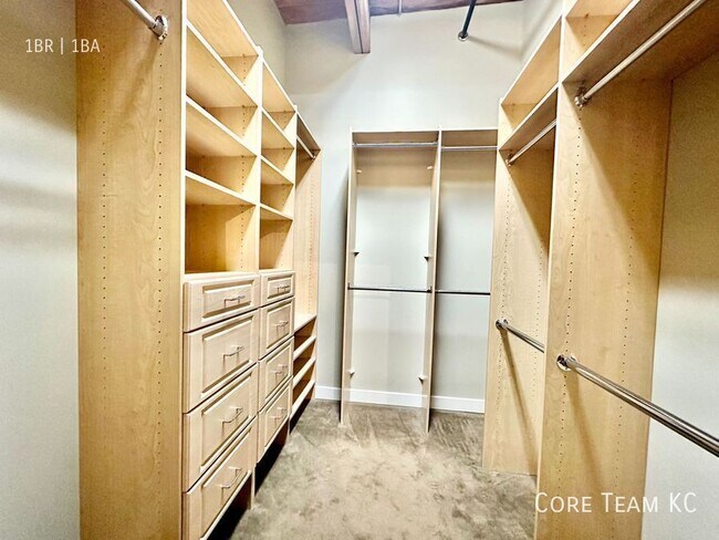 710 Broadway-807