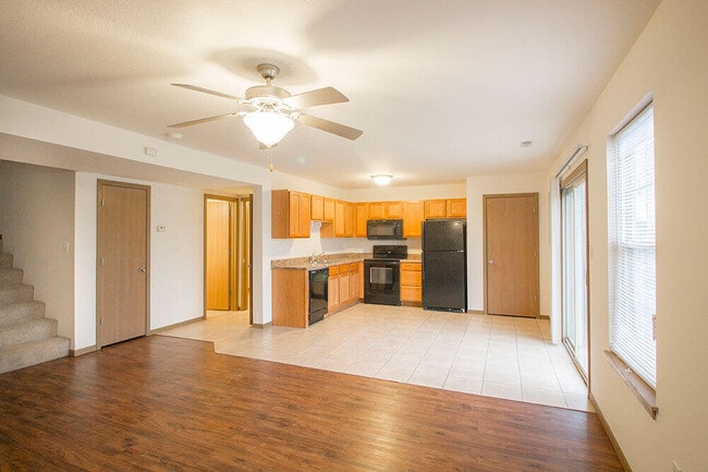 Photo - 5303 Silver Mill Dr