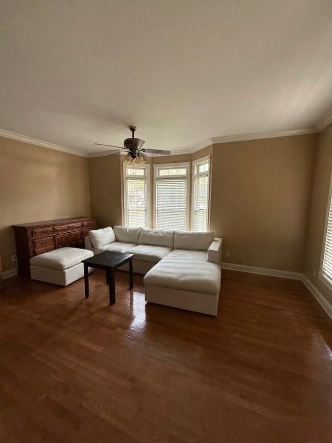 Photo - 581 Cedar Creek Rd