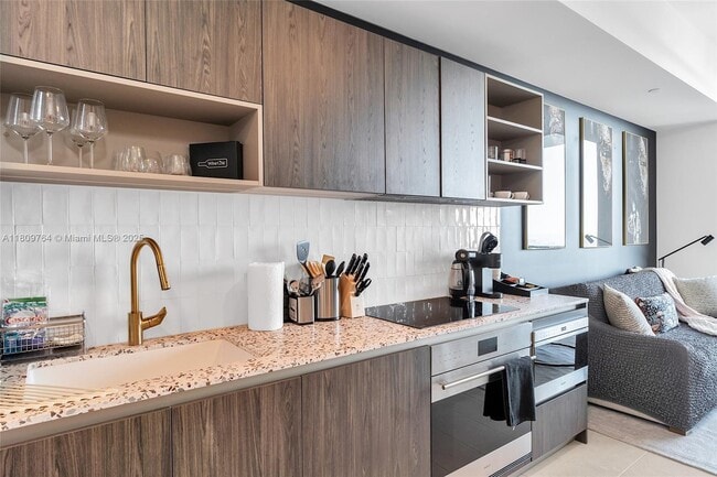 Photo - 601 NE 1st Ave Unit 4907