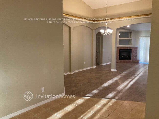 Photo - 2 Blockhouse Ct