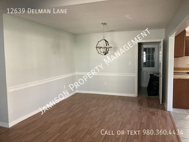 Photo - 12639 Delman Ln