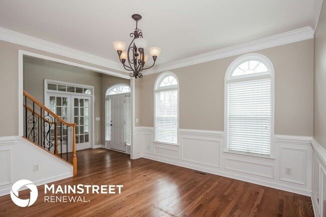 Photo - 5512 Strabane Dr