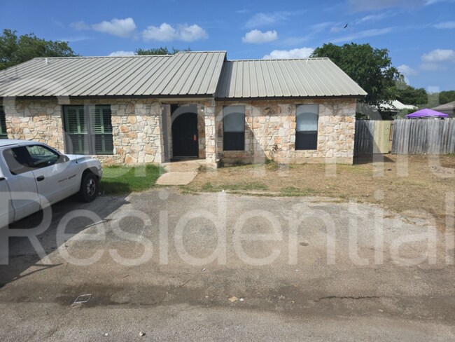 Photo - 1104 Columbia Ave