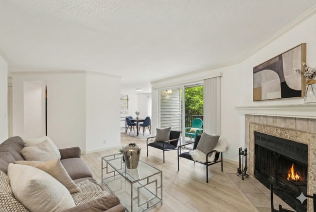 Photo - 12036 100th Avenue Northeast Unidad K202