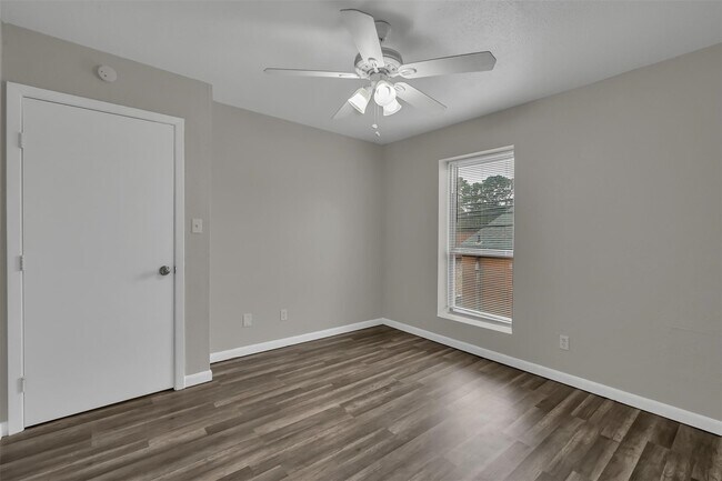 Photo - 1910 Willowbend St