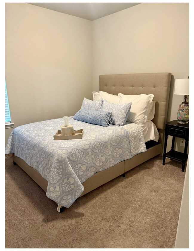 Photo - 834 Redinger Ridge Dr