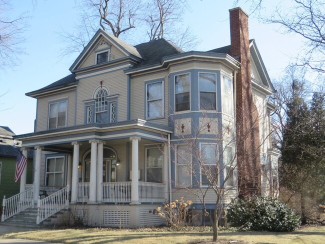 Photo - 1241 W Washington Blvd Unit 1241 Washington Apt #2
