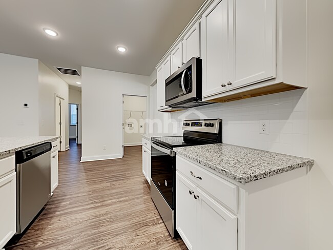 Photo - 406 Ronter Ct