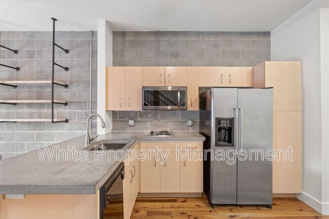 Photo - 3205 N Davidson St Unidad #205