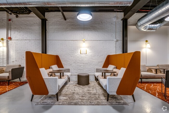 Cyber Lounge