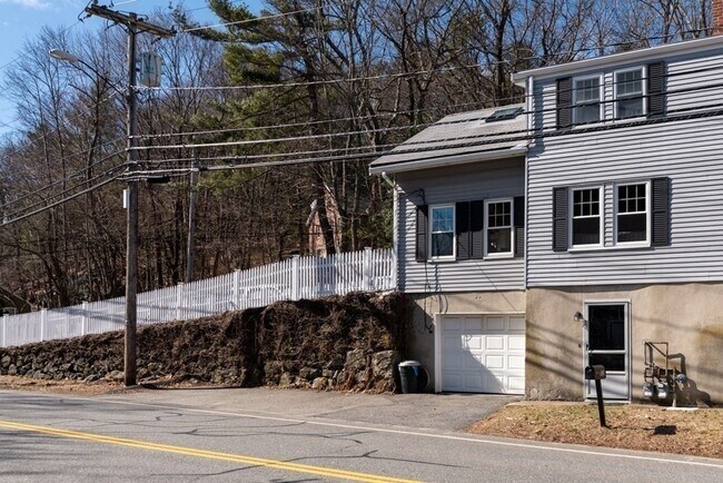 132 Grant St