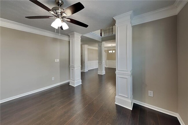 Photo - 2720 Austin Ridge Dr NE
