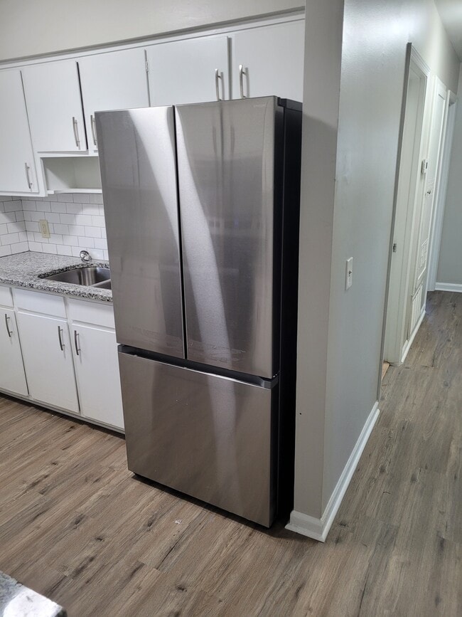 Building Photo - 1711 Floyd Rd