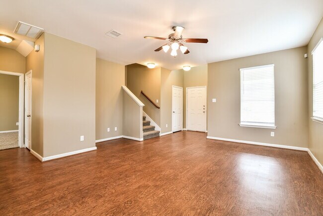 Photo - 2703 Sleepy Knoll Dr