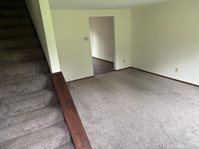 Photo - 649-655 Robbins Station Road Unit 649