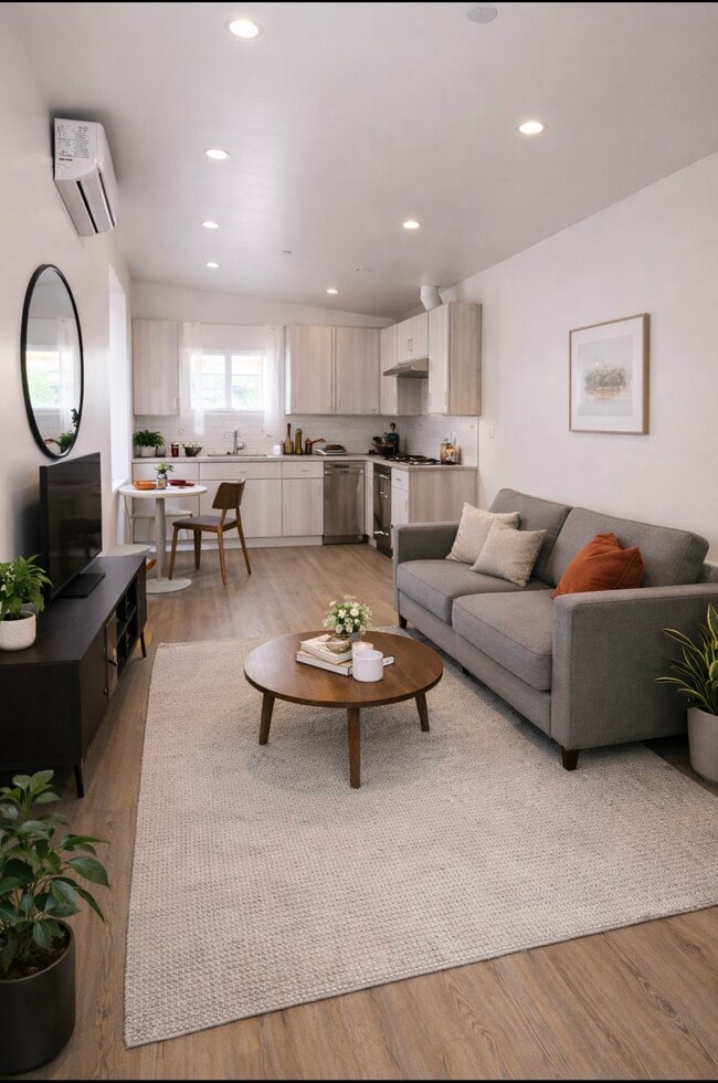 Photo - 3059 Sycamore Ave