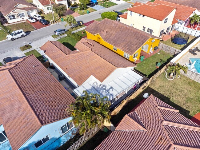 Photo - 5340 NW 188th St