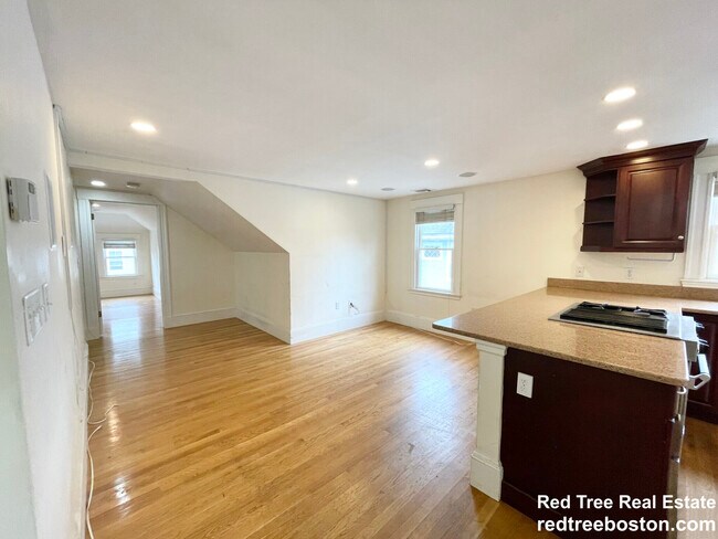 Photo - 11 Sunset St Unit 3