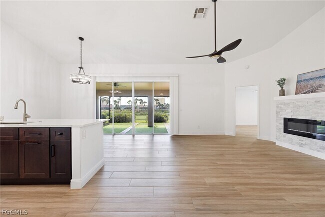 Photo - 12881 Kelly Bay Ct