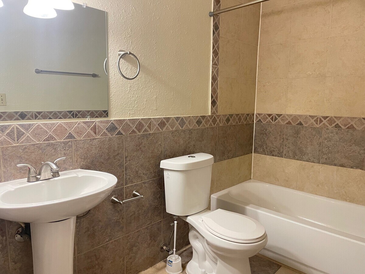Photo - 4310 Mt Vernon St Unit 6