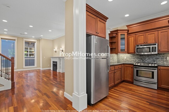 Photo - Beautiful Two Bedroom Townhouse In Humboldt - End Unit!