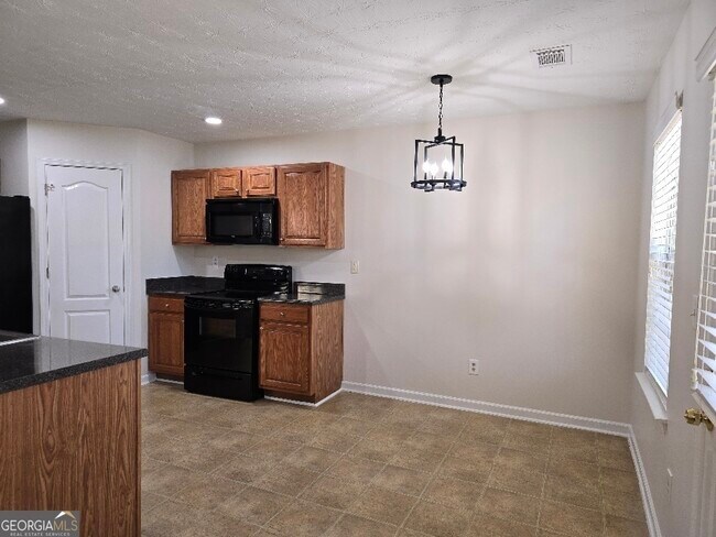 Photo - 7419 Garnet Dr