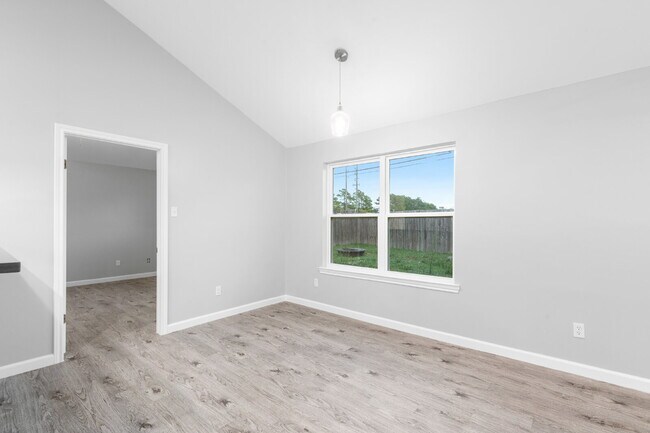 Photo - 10922 Village Trail Dr