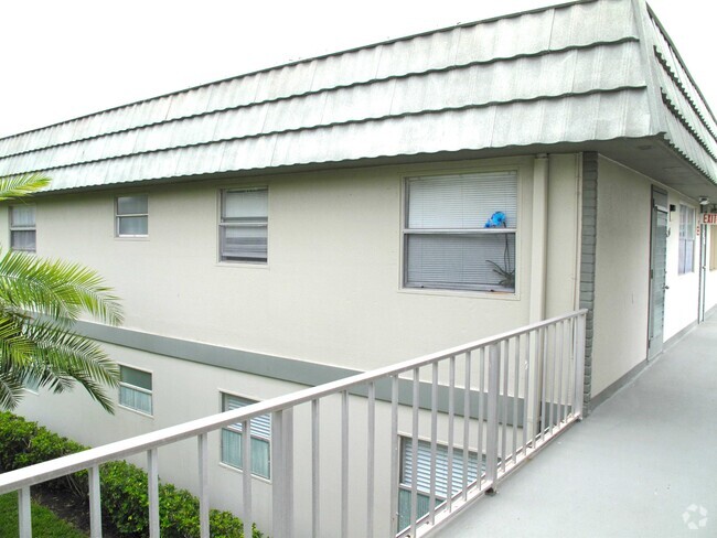 Building Photo - 376 Flanders Dr Rental