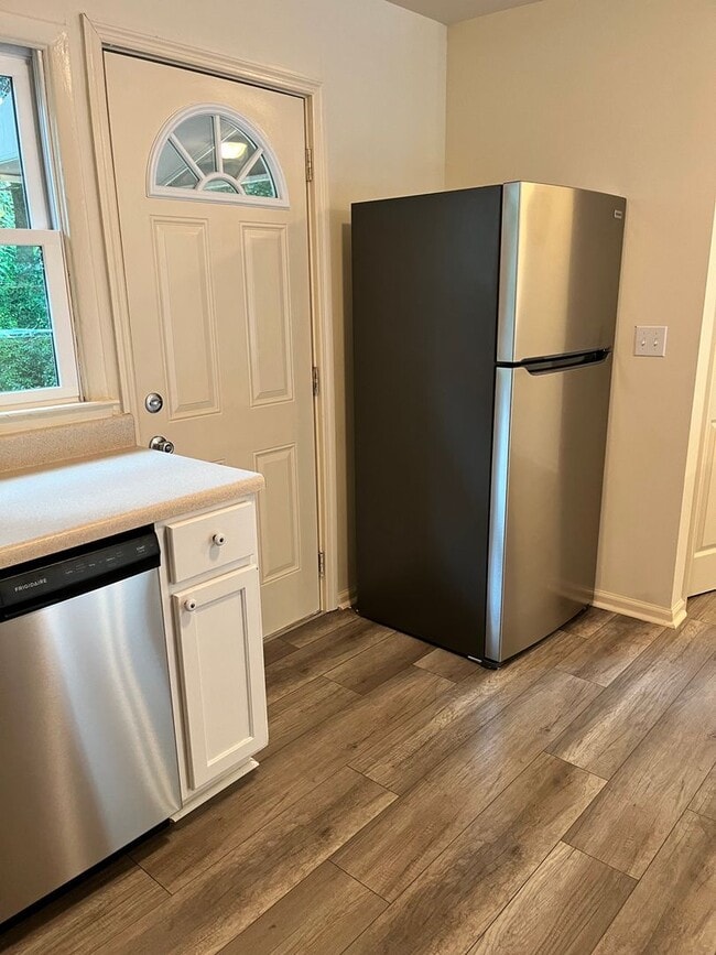 Photo - 3 Bedroom House in Normaltown