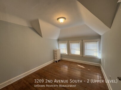 Photo - 3209 2nd Ave S Unidad 2 (Upper Level)