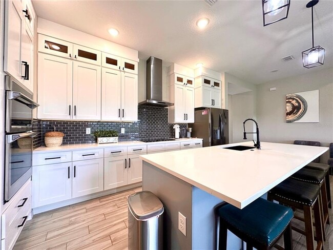 Photo - 342 Windward Way