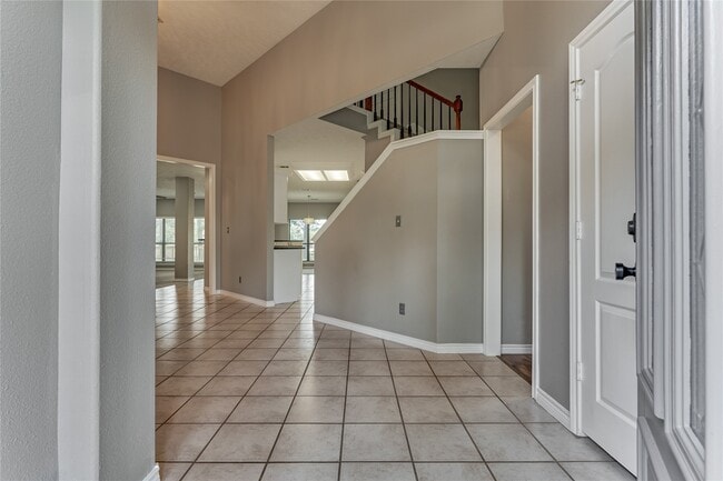 Photo - 13707 Fountainview Dr