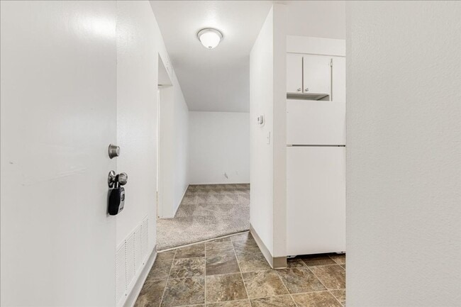 Photo - Cannon Court Apartments