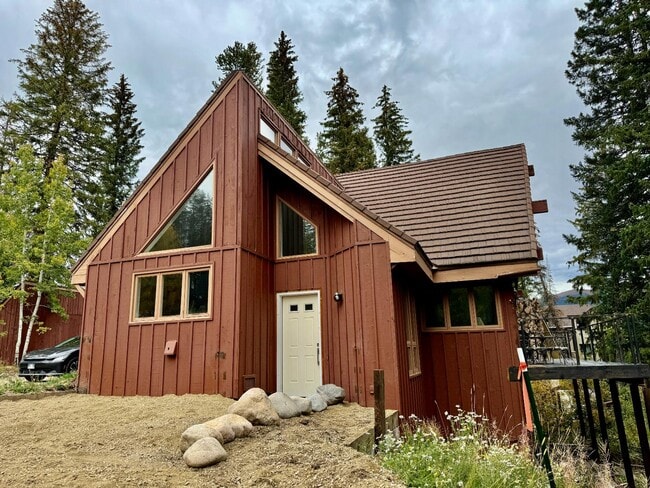 Photo - 554 Vasquez Rd