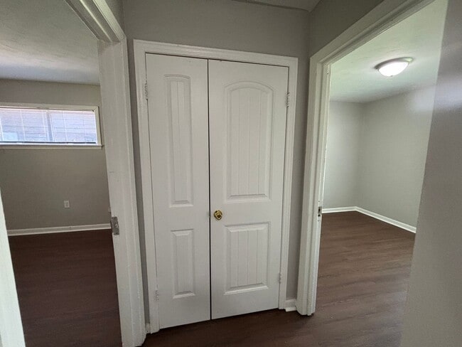 Photo - 2771 Northmeade Ave