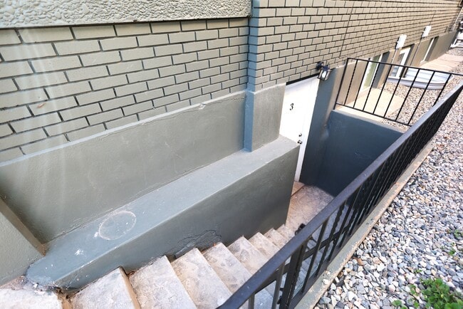 Building Photo - 915 E 1300 S Unit #3 Rental