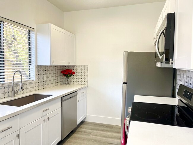 Photo - 9600 N 96th St Unit Presidio 208