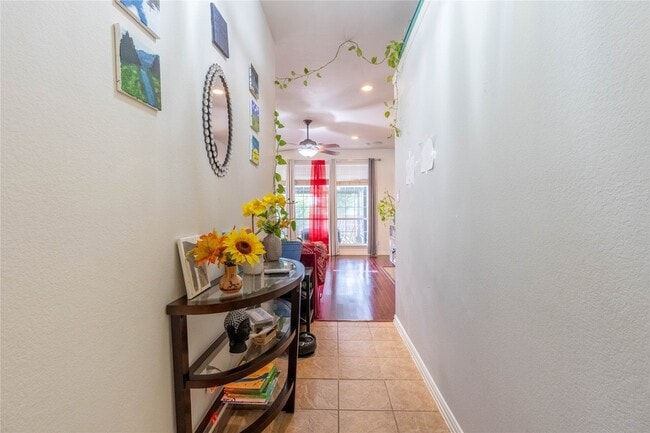 Photo - 2324 Crestridge Dr