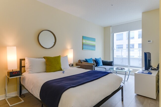 Photo - 217 Adelaide St W Unit ID1034892P